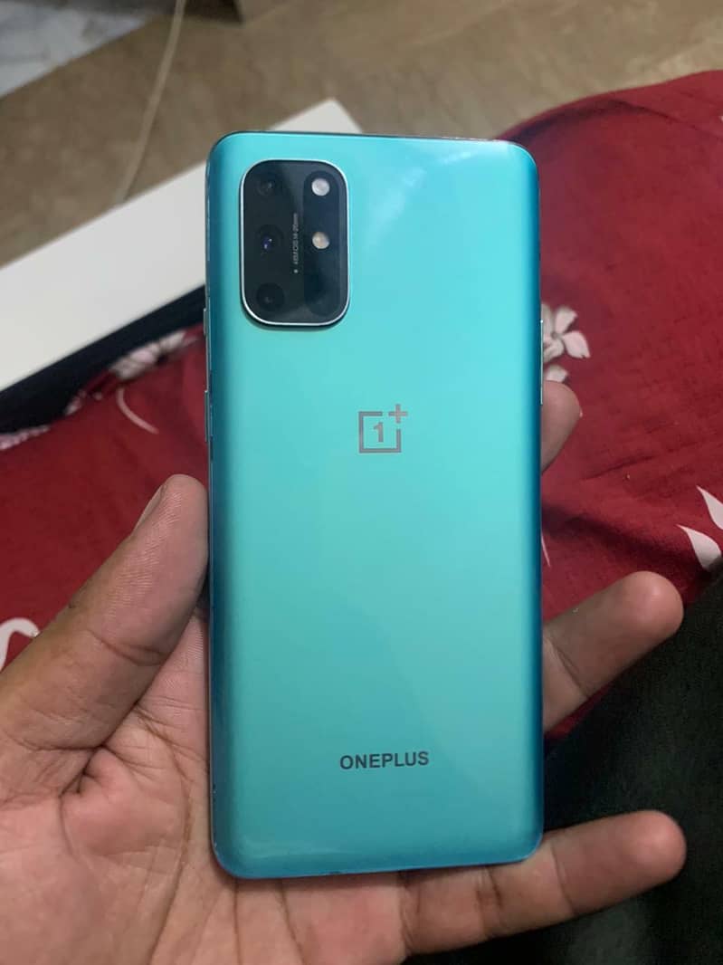 one plus 8t 0