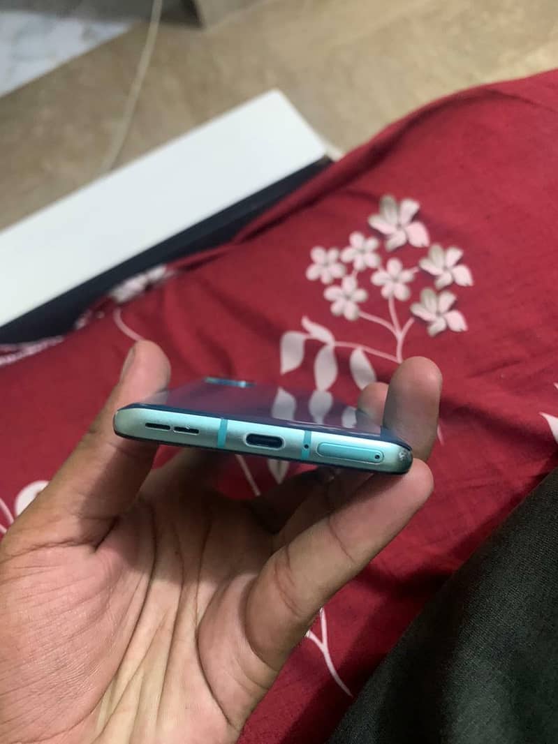 one plus 8t 2