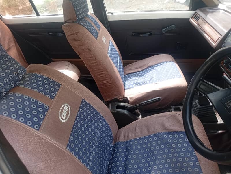 Corolla 1982 4