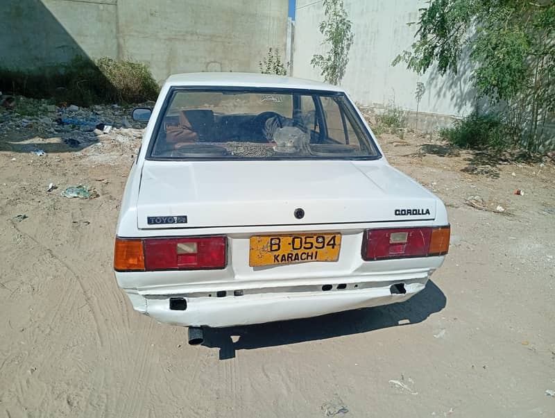 Corolla 1982 6