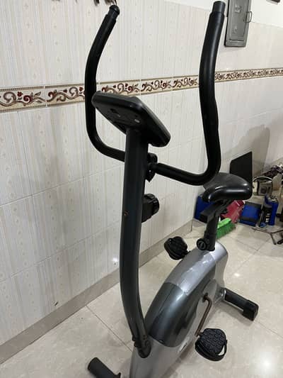 Exercise cycle