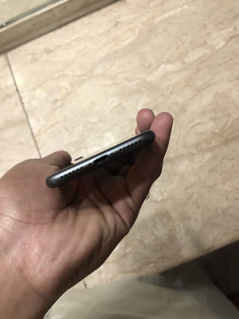 Iphone 8 3