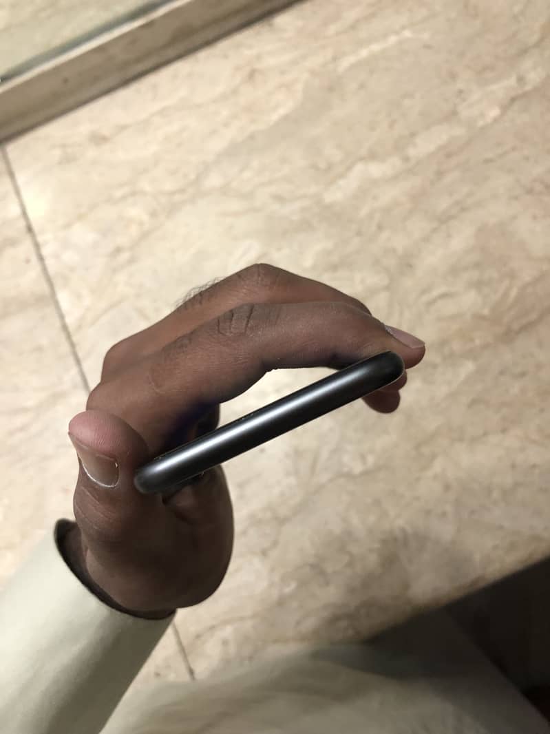 Iphone 8 4