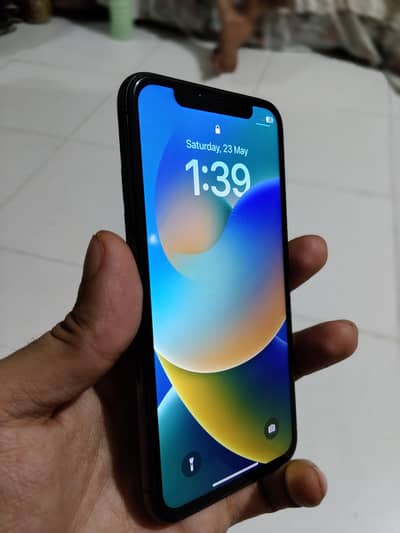 iPhone X 64GB  Battery health 73%