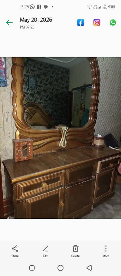 Dressing Table with Bed Matching Color theme