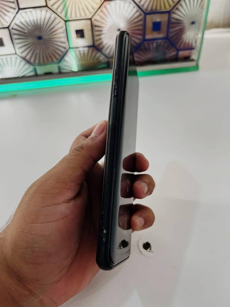 one plus 7 pro 4