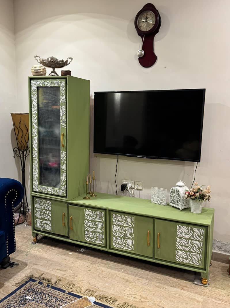 Tv console 3
