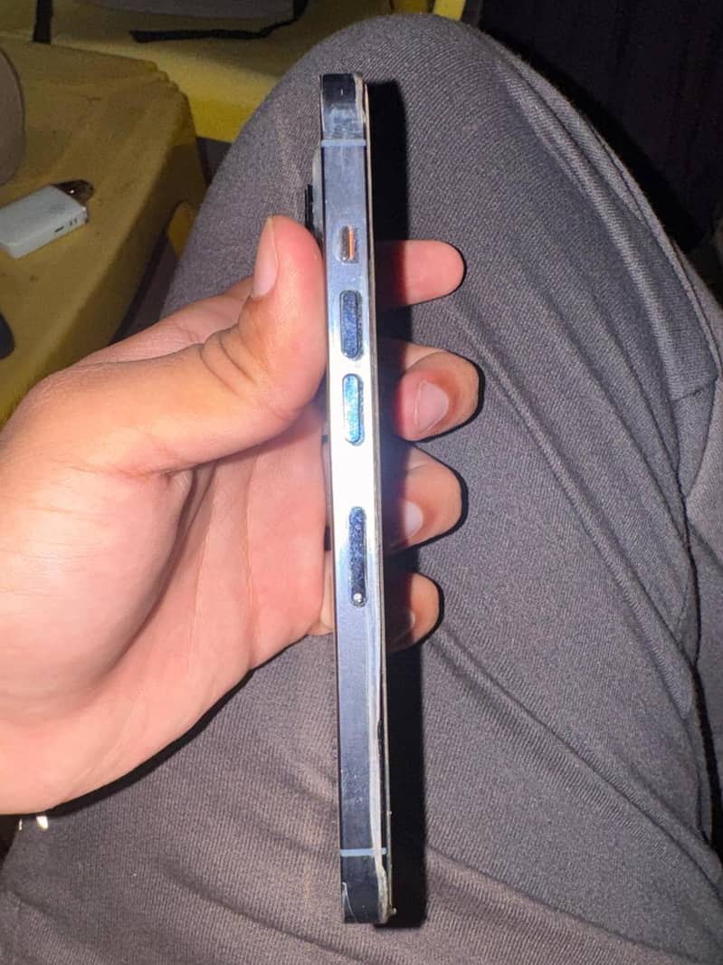iphone 13pro 2
