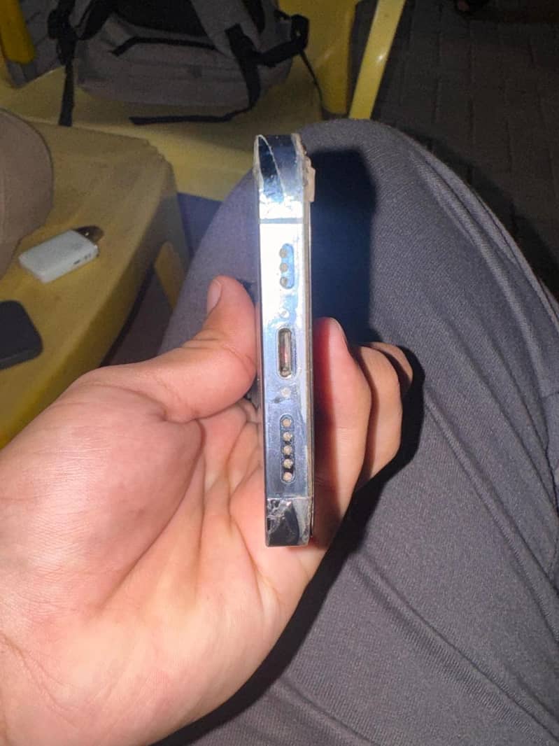 iphone 13pro 4