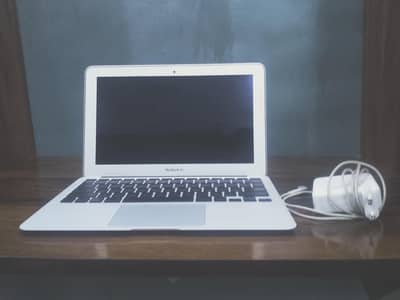 MacBook 2015 fresh condition
