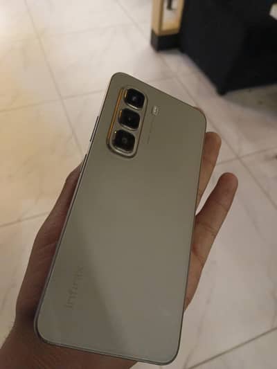 Infinix hot 50 pro with box All ok no any issue