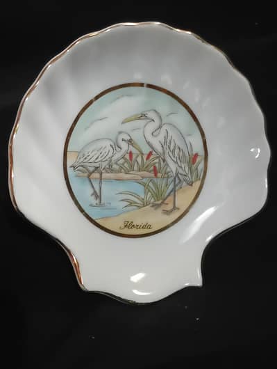 Vintage Figurine Plates