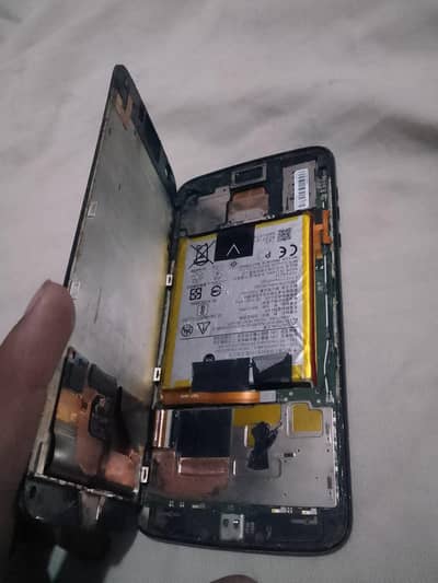 Moto Z2 Force PTA Approved