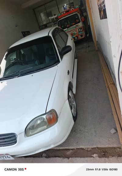 Suzuki Baleno 2003