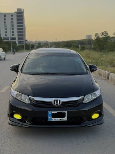 Honda civic 2013 full option in original condition