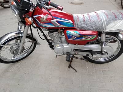 Honda 125 Hyderabad number 21 mdl