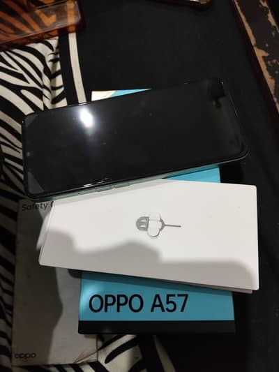 oppo a57 4 /64