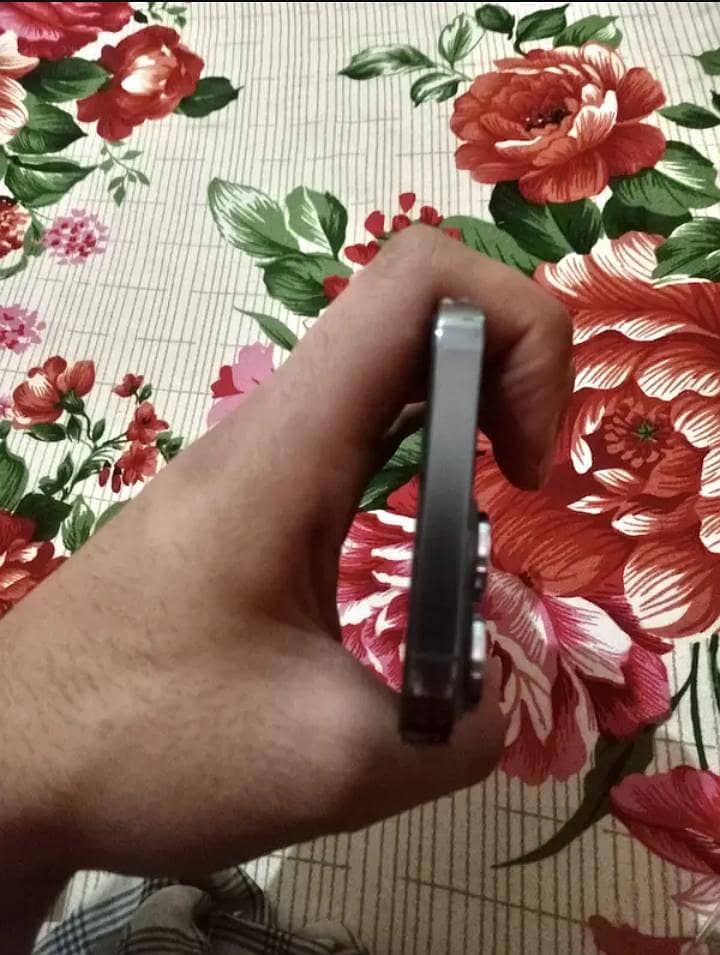 iphone 13 pro 3