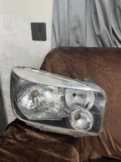 Cultas 2021 model right side genuine light front