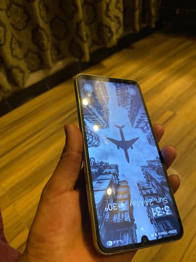 Samsung A05 box also available