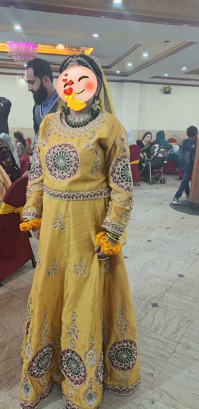 new lehnga for mehndi