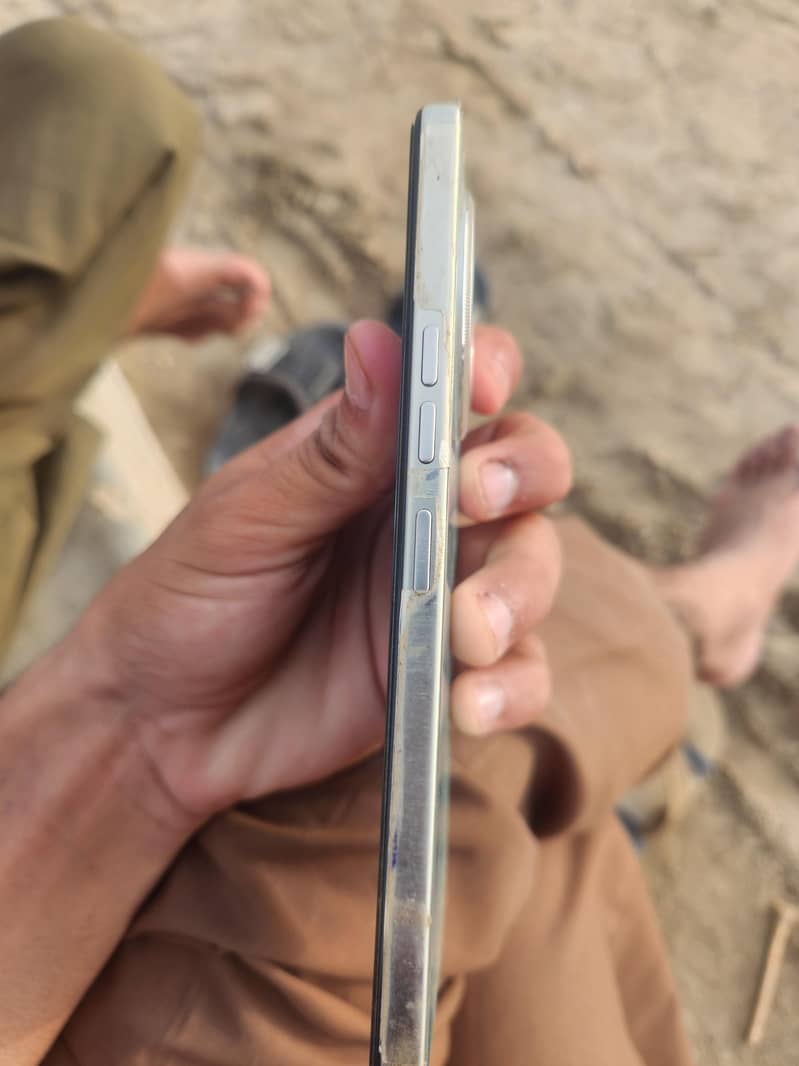 camon 40 3