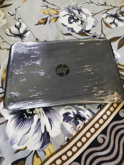 HP Chromebook with Playstore
