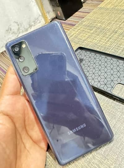 Samsung s20fe 6/128
