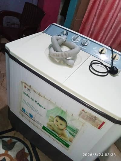 L. G jumbo washing machine twin tub model number: p1400RON