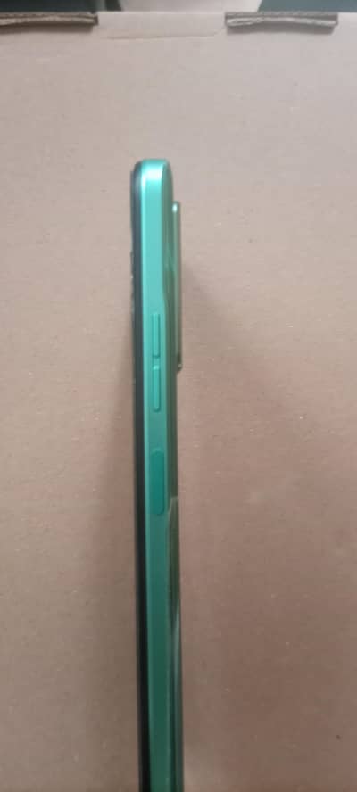 QMobile ultra 10/10