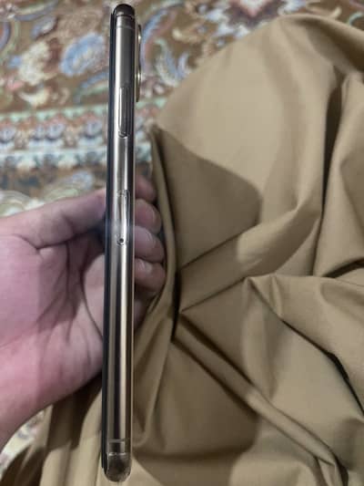 Apple iPhone 11 Pro Max