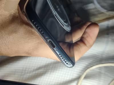 IPHONE SE 2022 64GB NON PTA JV 10/10 CONDITION