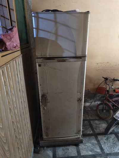 Dawlance fridge