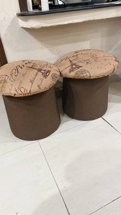 Mushroom ottomans