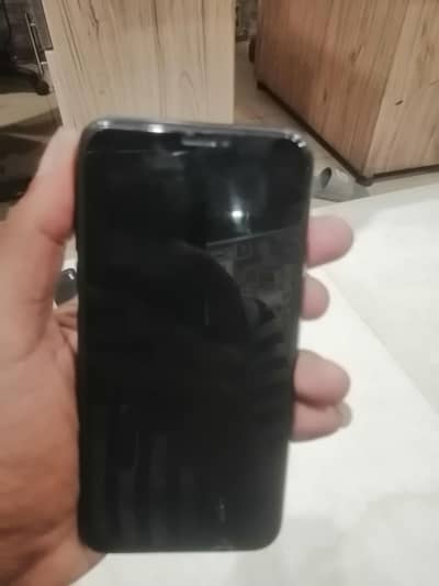 back damage front camera of battery health 100 change face id off