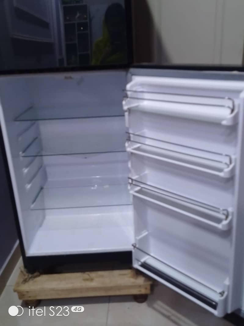 Dawlance fridge 3