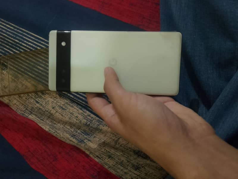 Google Pixel 6A 4