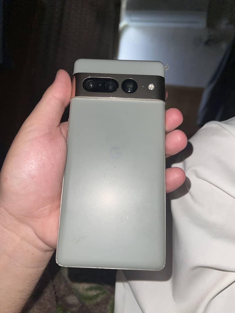 Google pixel 7 pro 1