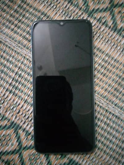mobile acha ha 10/9  condition ha battery 6000 mah