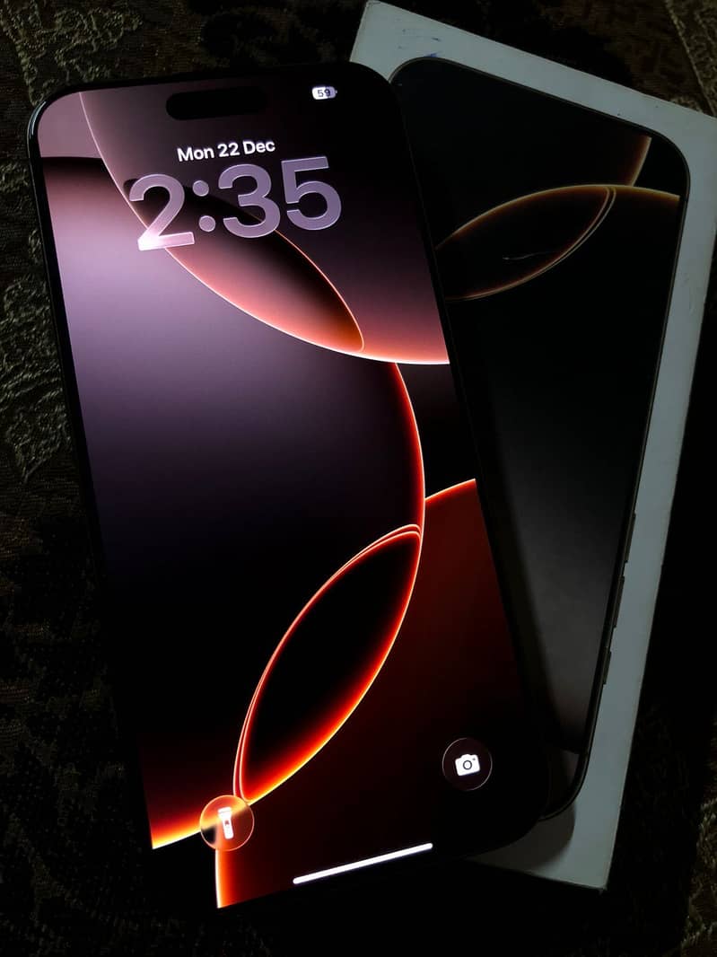 iPhone 16 pro max 4
