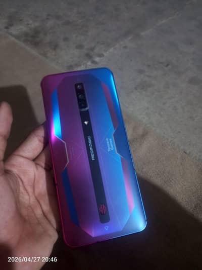 Red Magic 6 gaming phone
