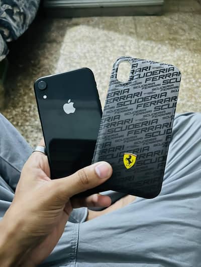 iPhone XR 64Gb Non PTA JV Waterpack