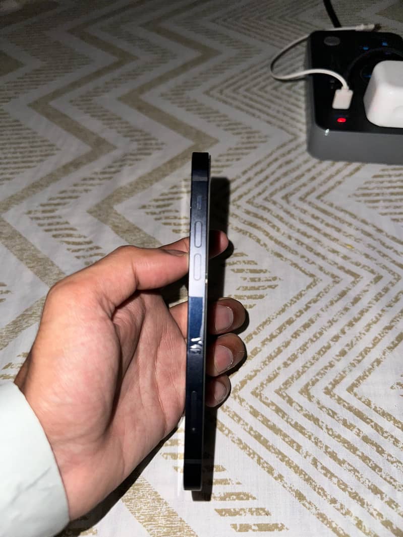 Iphone 12 2