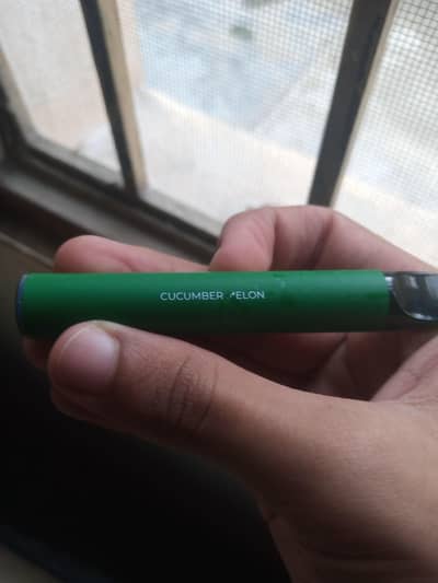 disposable vale for sale very light used