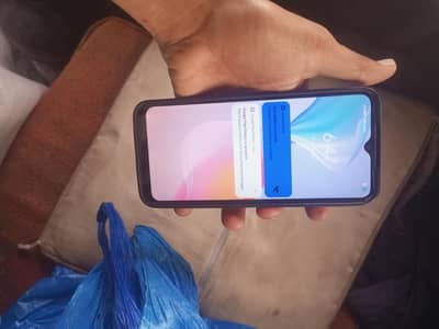vivo y21 4/64 only mobile. . for sale emergency