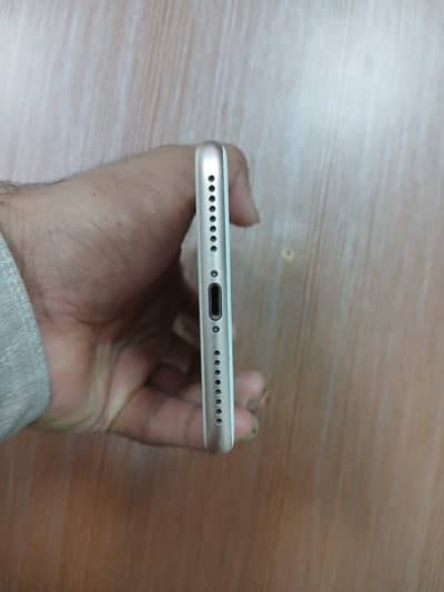 iPhone 8 Plus 10/10 with box+charger