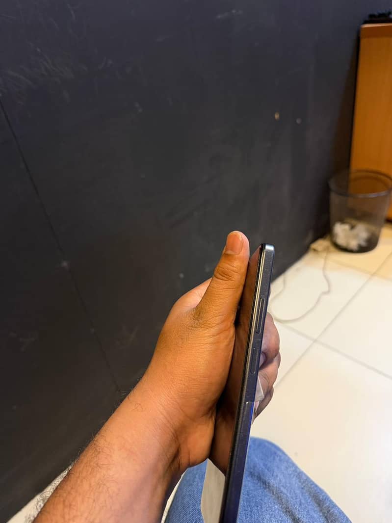 Oppo A3 5