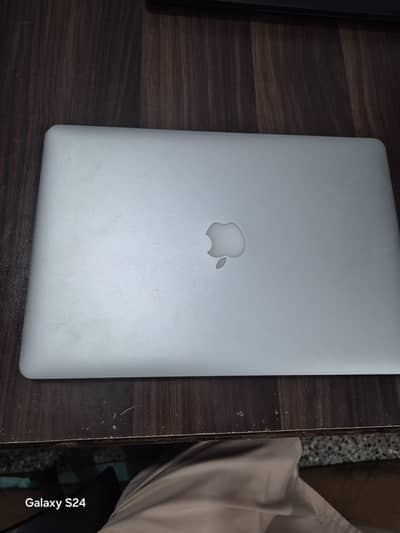 MacBook pro, i7, Mid 14, 16 inches