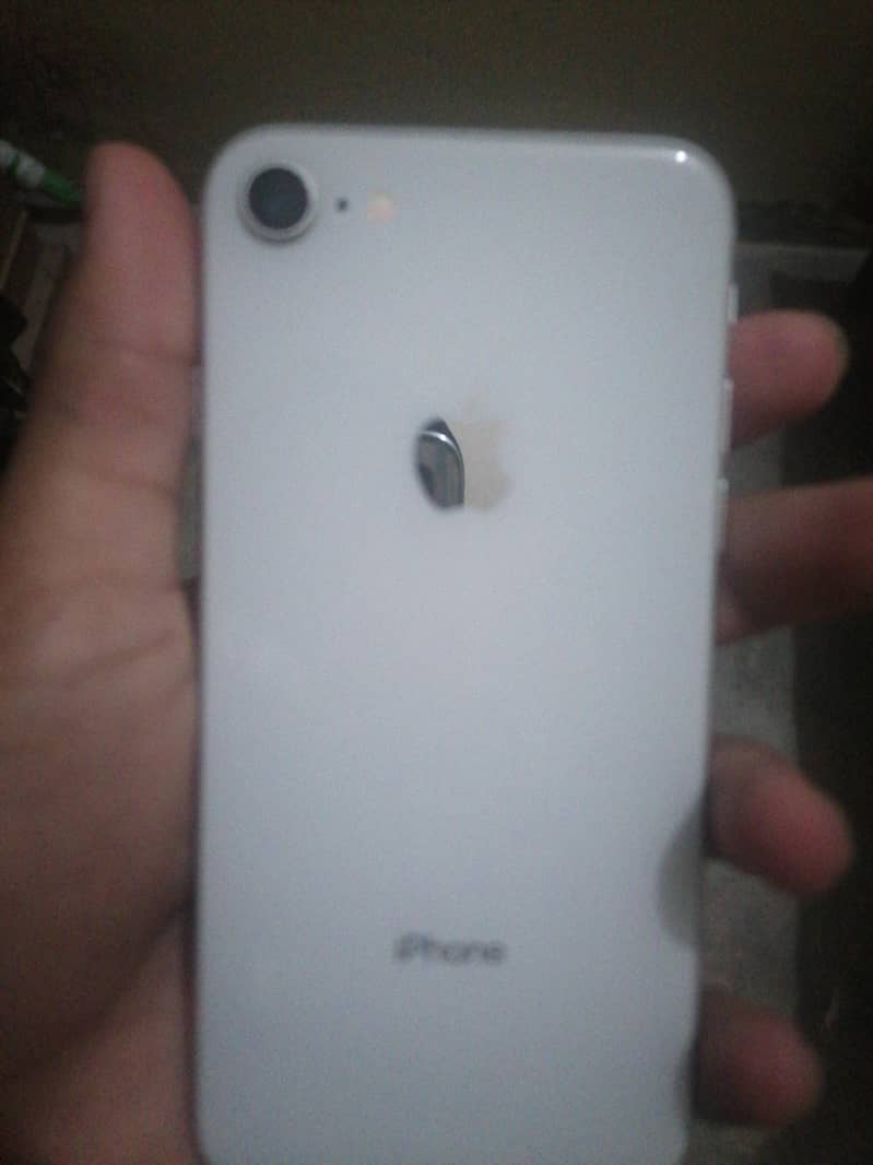 Apple iPhone 8 0