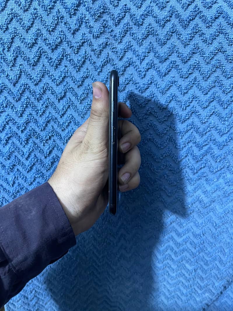 iPhone SE 9